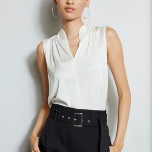 Renee C. Cream Sleeveless Blouse Size Small